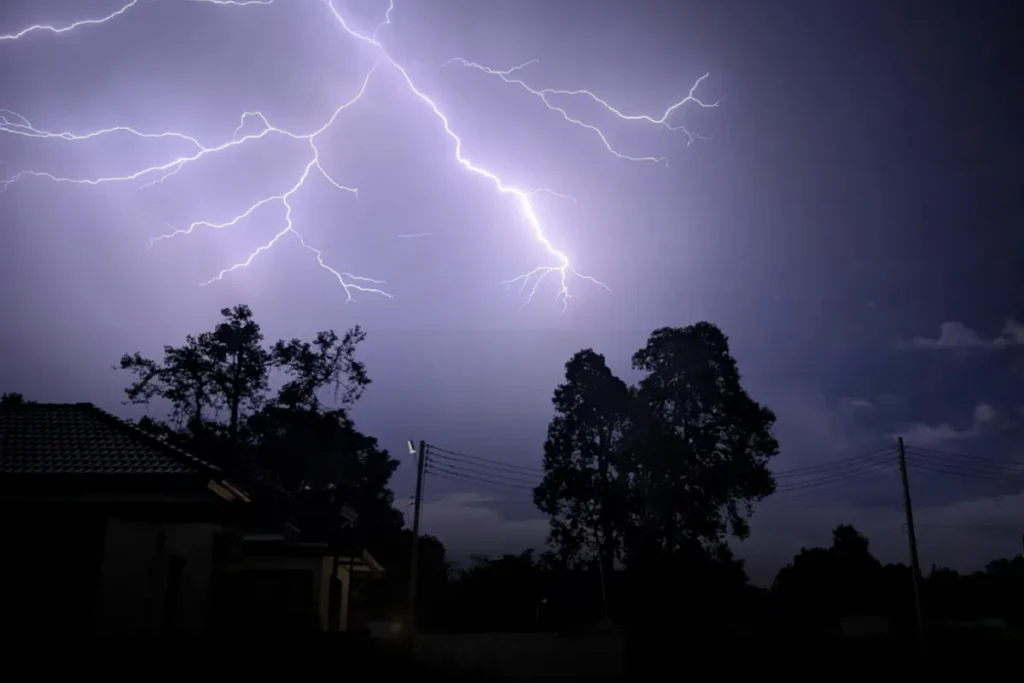 What to Do If You Lose Power or Notice Damage After a Storm